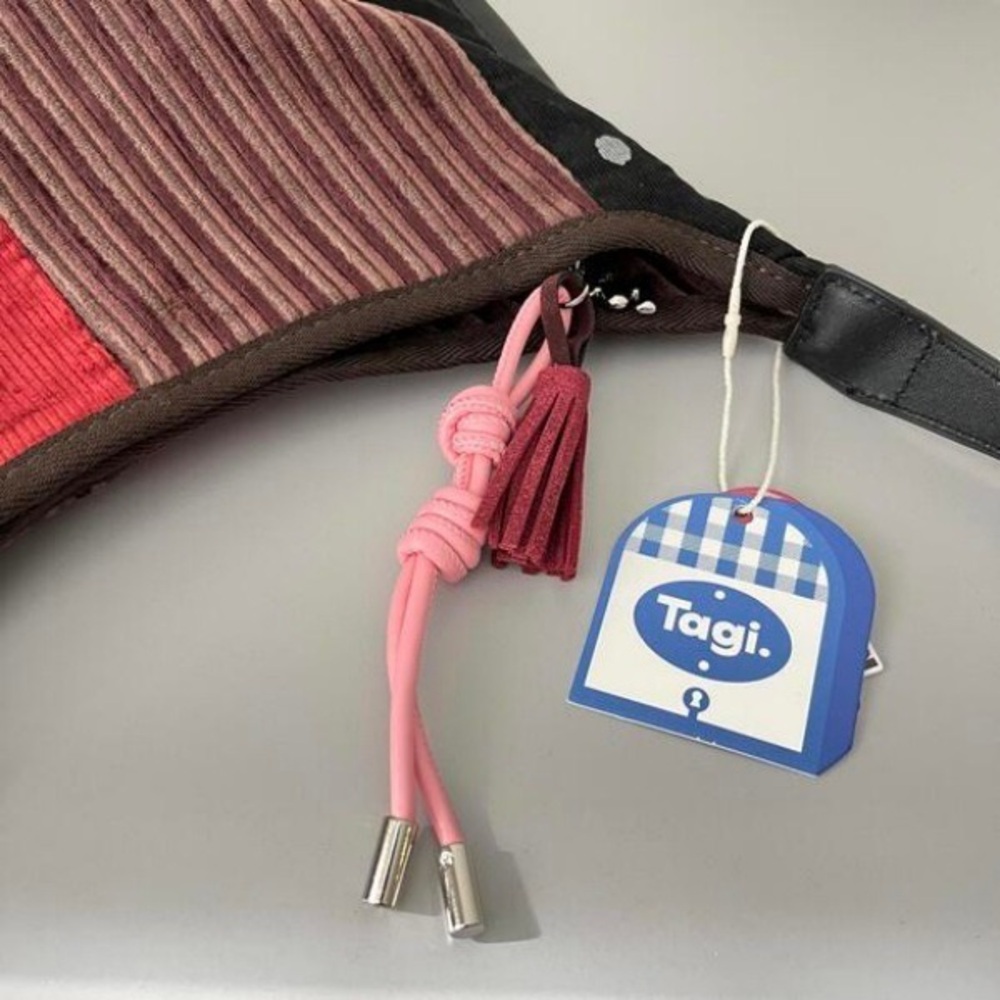 Patchwork Shoulder Bag - Red and Black - image 5